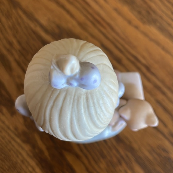 Enesco Precious Moments 1979 To Thee With Love - Picture 5 of 6